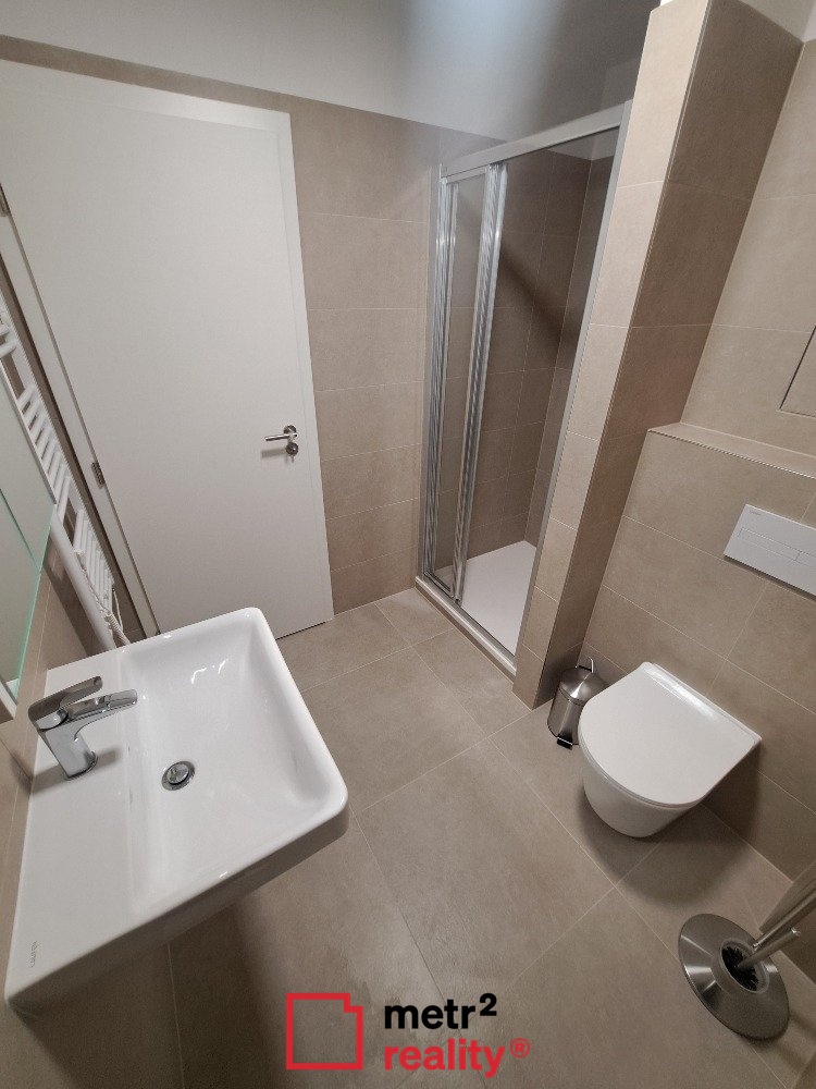 Pronájem bytu 1+kk 27 m2