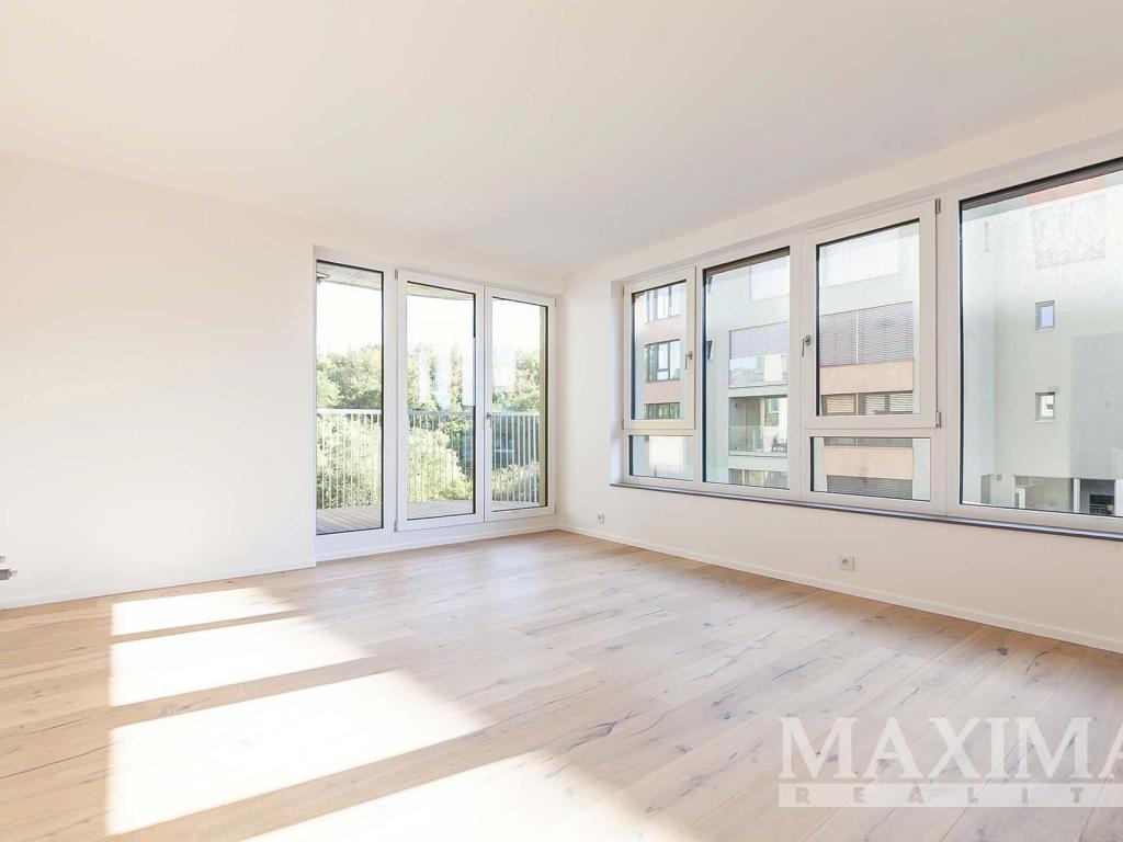 Prodej bytu 1+kk 37 m2, Praha – náhled fotky 9