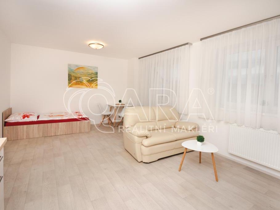 Pronájem bytu 1+kk 35 m2, Starý Jičín – náhled fotky 2