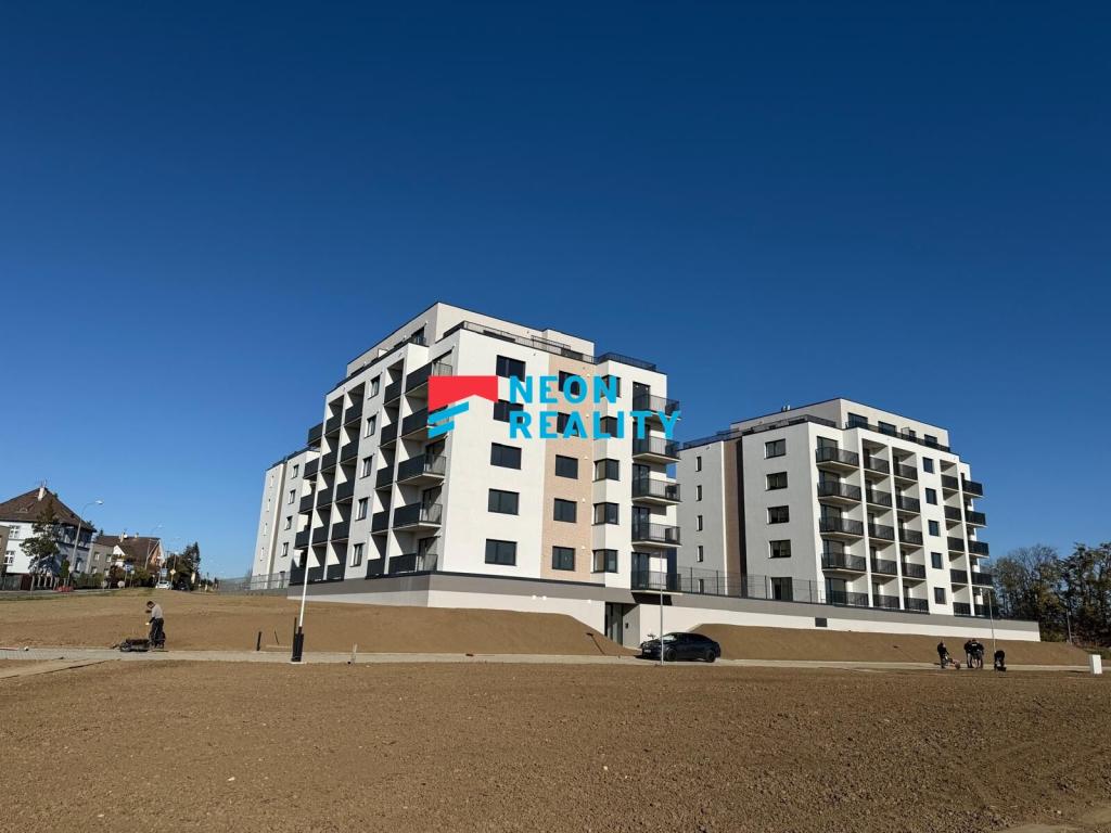 Pronájem bytu 3+kk 80 m2
