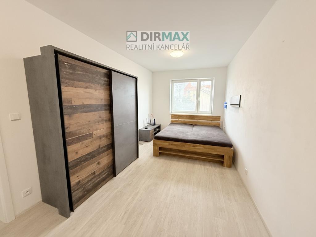 Pronájem bytu 2+kk 60 m² - Widok 5