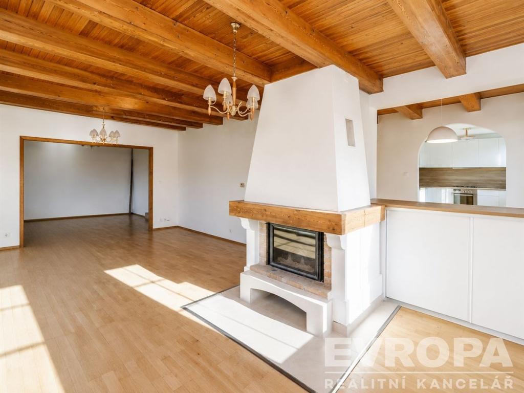 Pronájem domu 350 m2