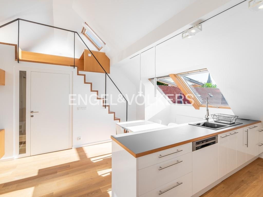 Pronájem bytu 2+kk 60 m2