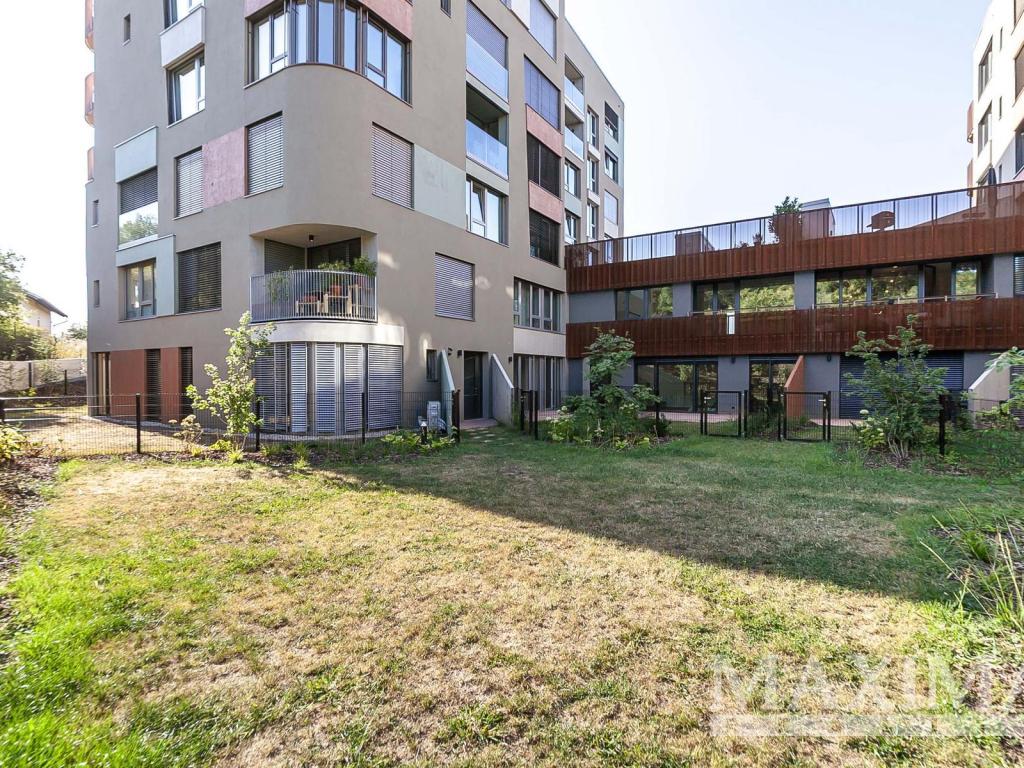 Prodej bytu 1+kk 37 m2, Praha – náhled fotky 19