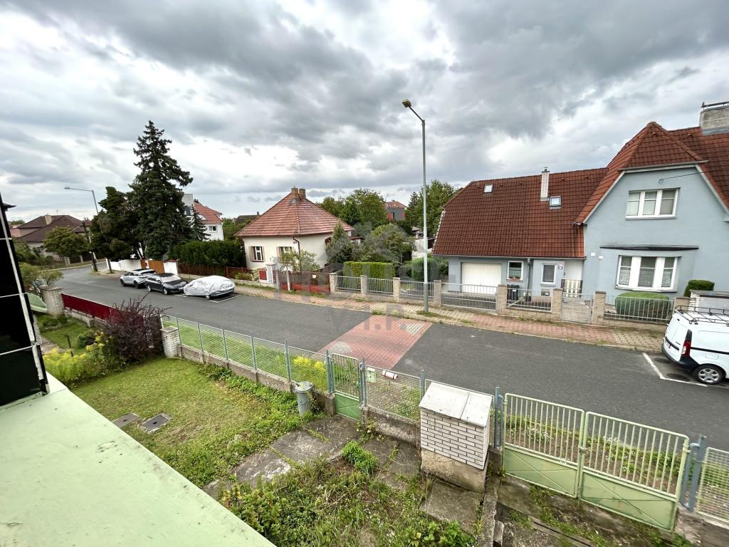 Prodej domu 240 m2, Praha – náhled fotky 14