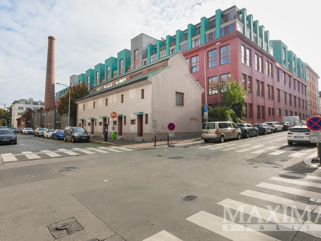 Pronájem bytu 2+kk 84 m2