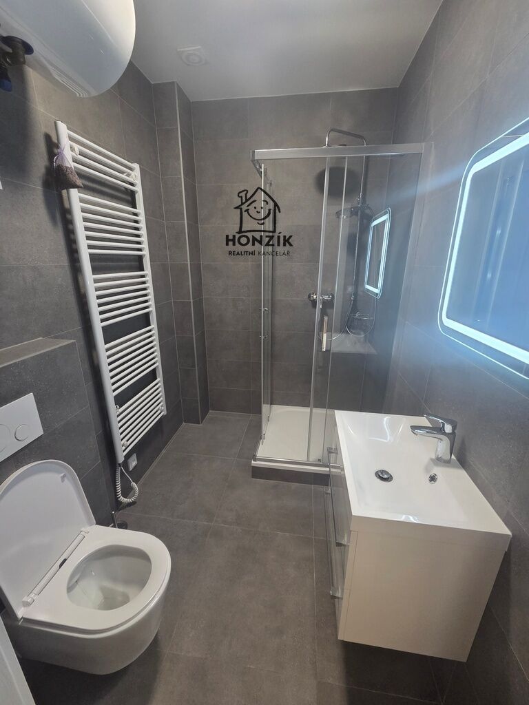 Pronájem bytu 2+kk 40 m2