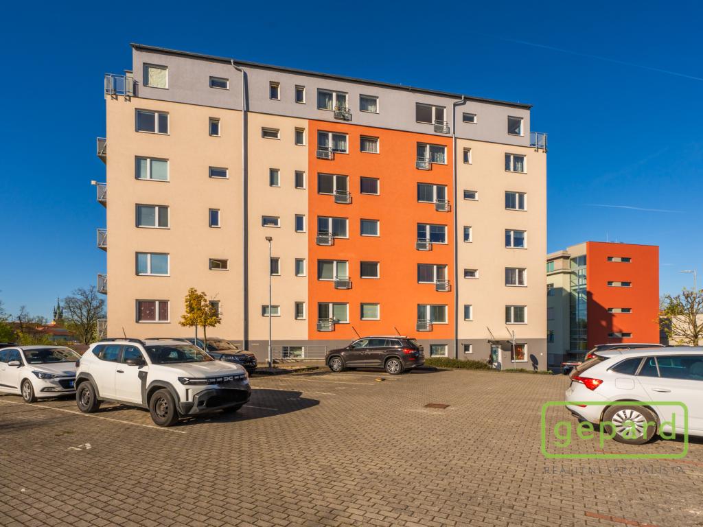 Pronájem bytu 1+kk 39 m2