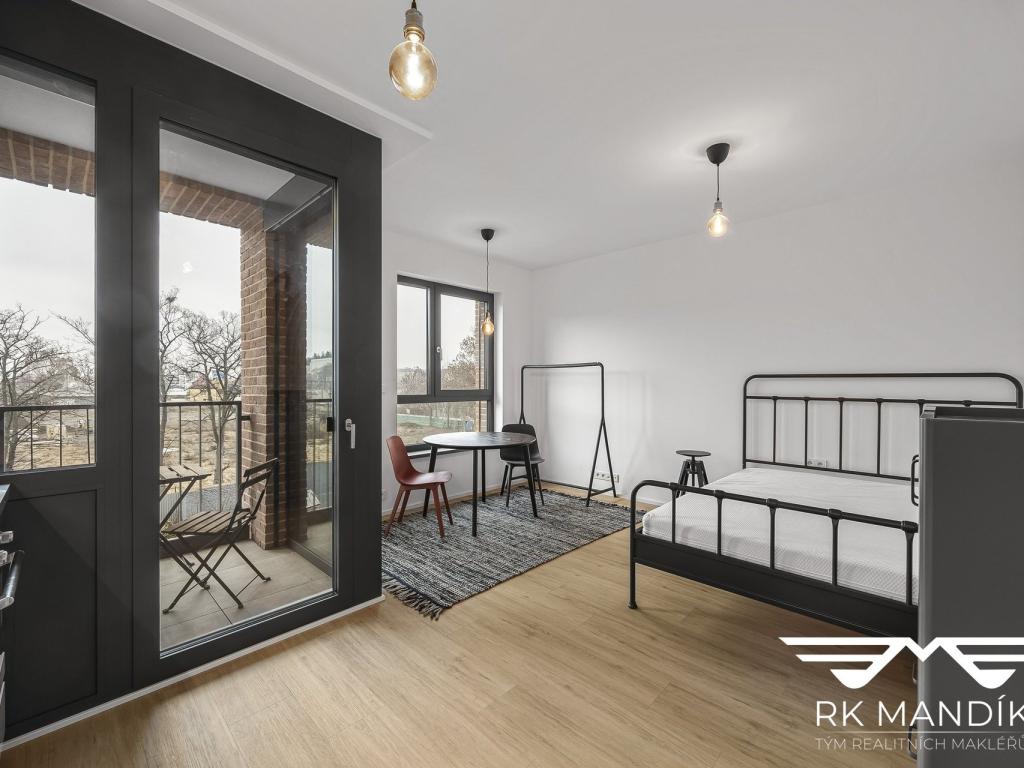 Pronájem bytu 1+kk 28 m2
