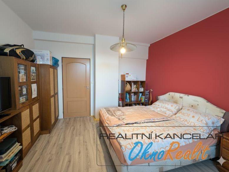 Pronájem bytu 3+1 80 m² – pohled 6