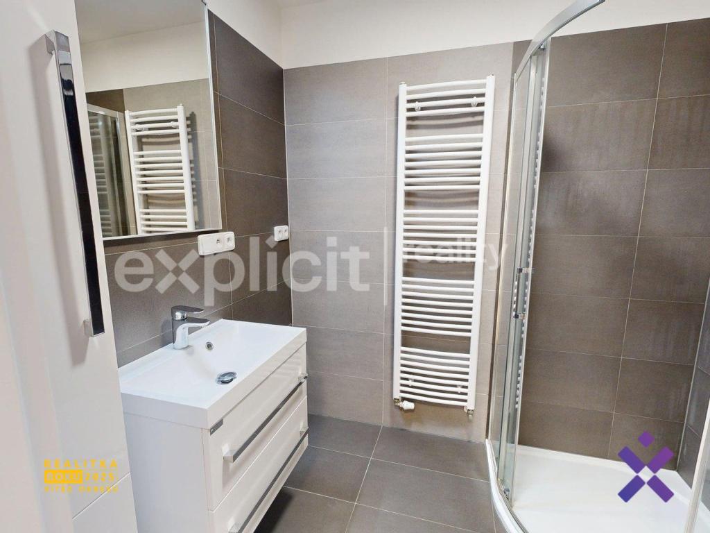 Pronájem bytu 2+kk 42 m2