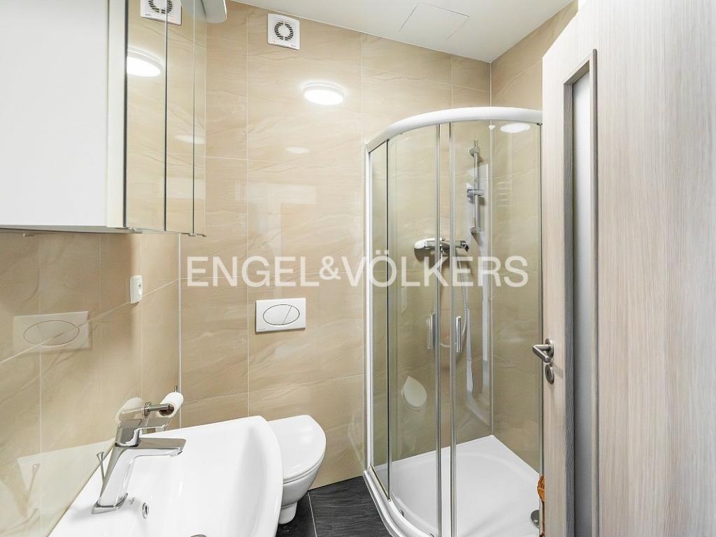 Pronájem bytu 2+kk 63 m2, Praha – náhled fotky 6