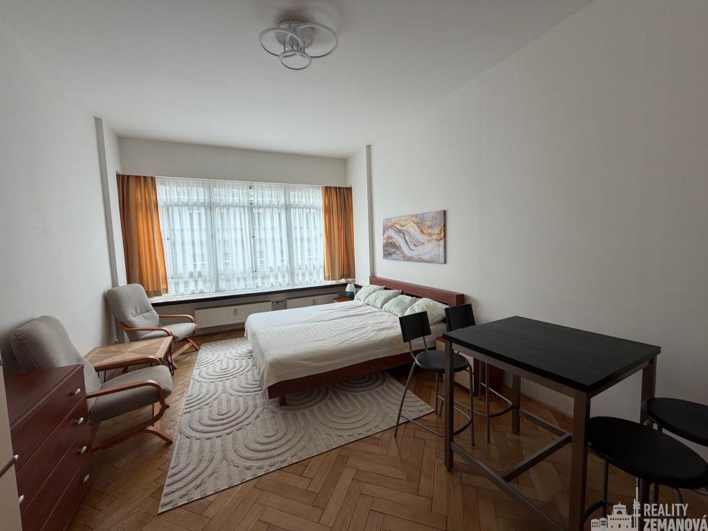 Pronájem bytu 1+1 33 m2