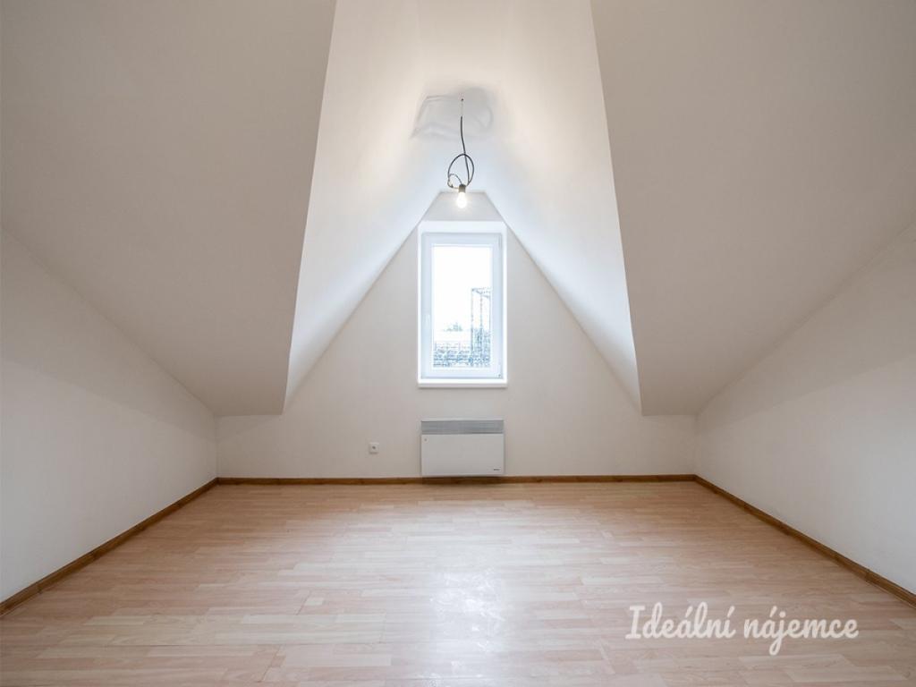 Pronájem bytu 2+kk 66 m2