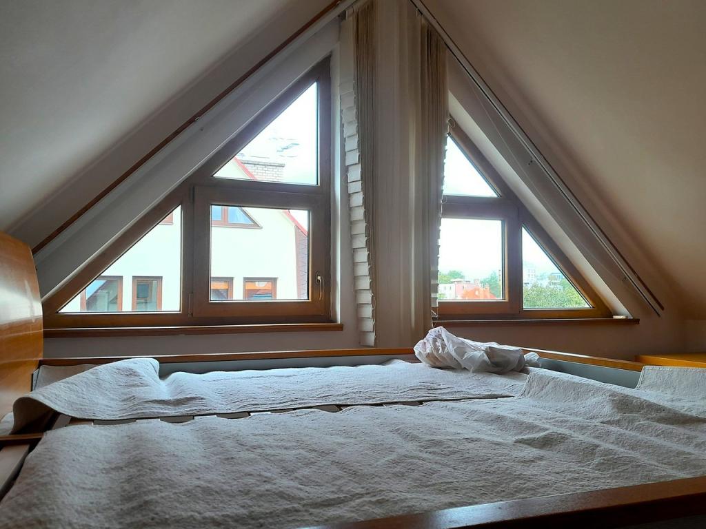 Pronájem bytu 3+1 82 m2, Praha – náhled fotky 12