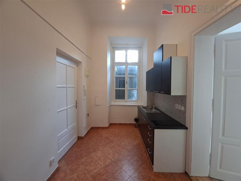 Pronájem bytu 2+1 65 m2
