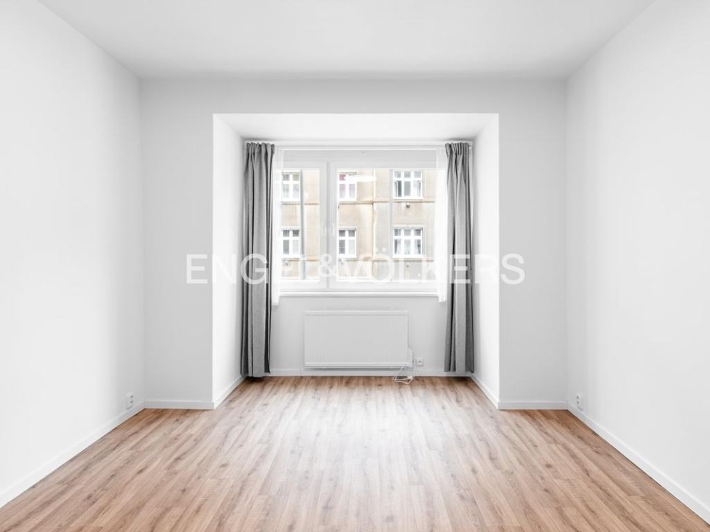 Pronájem bytu 2+kk 38 m² – pohled 4