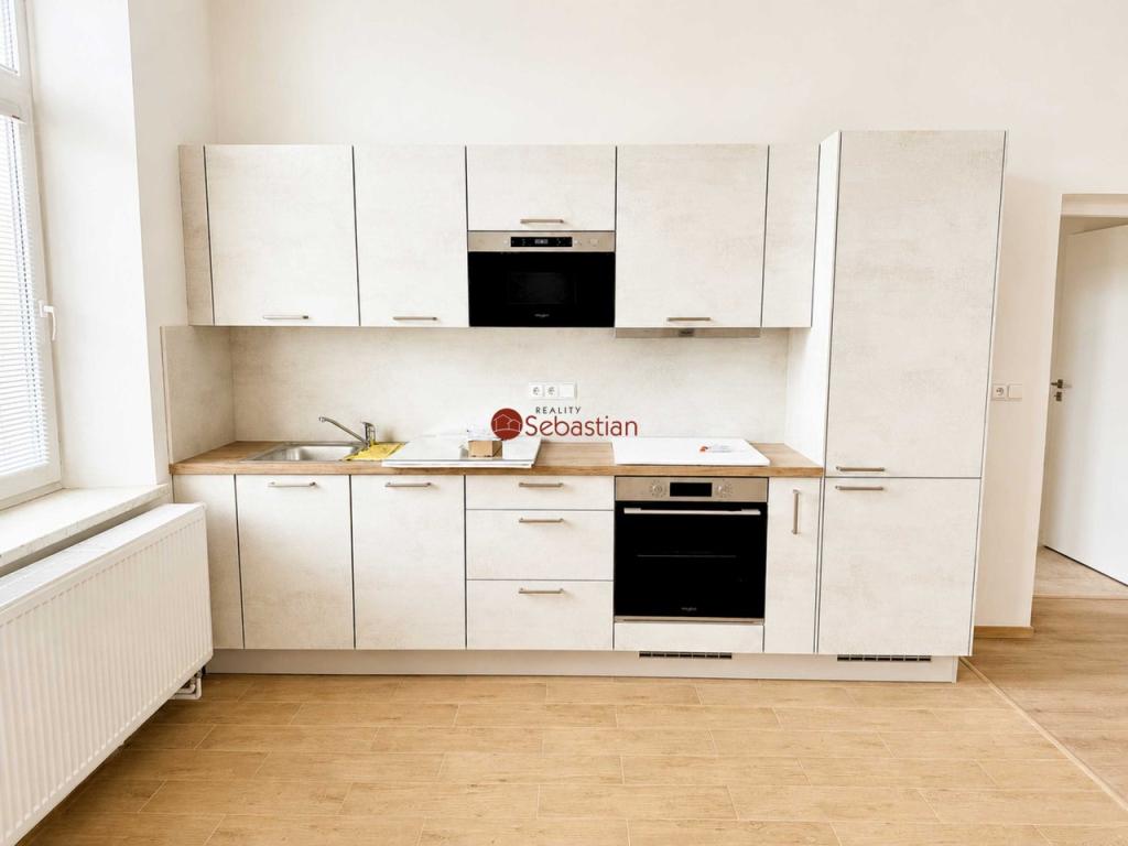 Pronájem bytu 3+kk 106 m2, Pardubice – náhled fotky 9