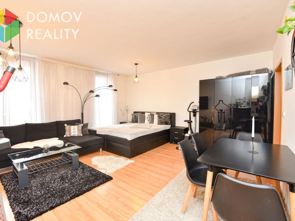 Pronájem bytu 1+kk 38 m2