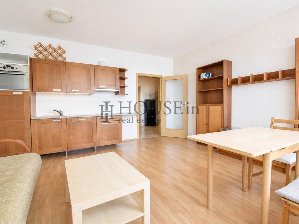 Pronájem bytu 2+kk 56 m2
