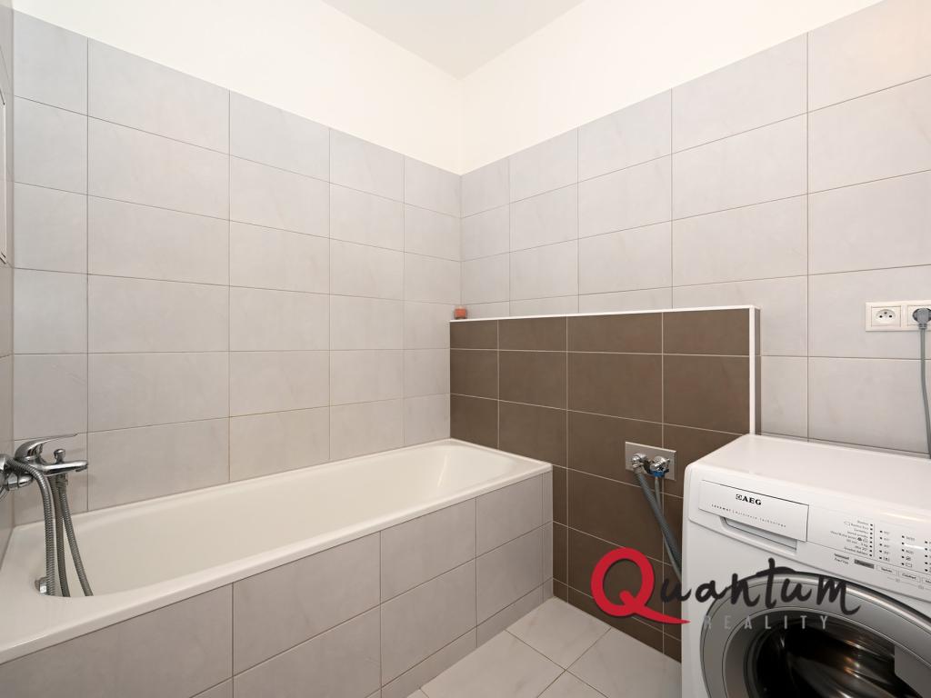 Pronájem bytu 2+kk 57 m2, Praha – náhled fotky 14