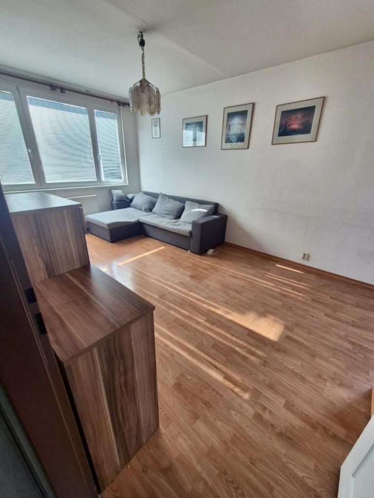 Prodej bytu 2+kk 41 m2, Praha – náhled fotky 2