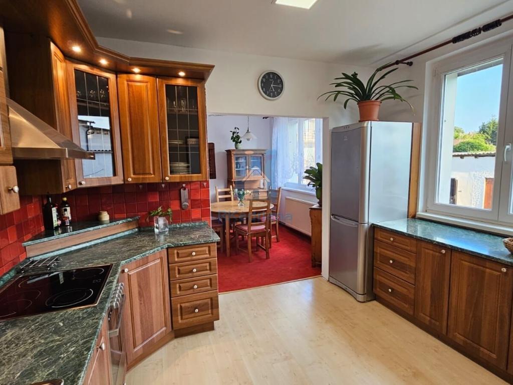 3-room apartment for rent · 74 m² · Plzeň — 825 €/mo