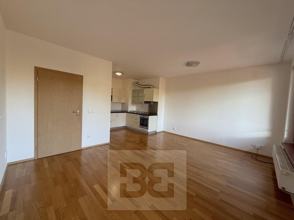 Pronájem bytu 2+kk 63 m2