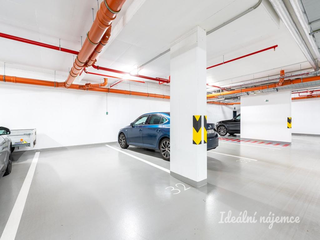 Pronájem bytu 2+kk 58 m2, Praha – náhled fotky 22