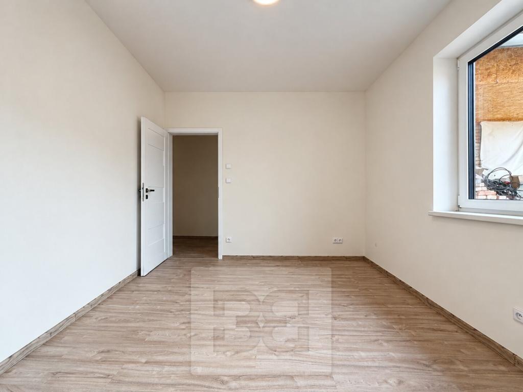 Pronájem domu 130 m2, Dolní Dunajovice – náhled fotky 12