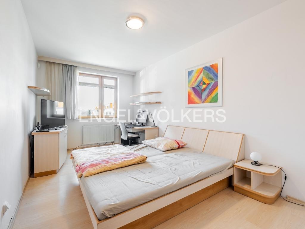 Pronájem bytu 2+kk 65 m2