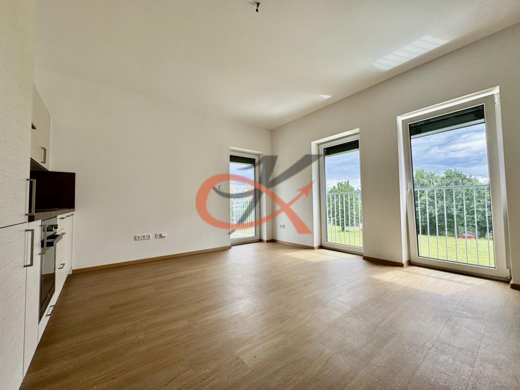 Pronájem bytu 1+kk 33 m2