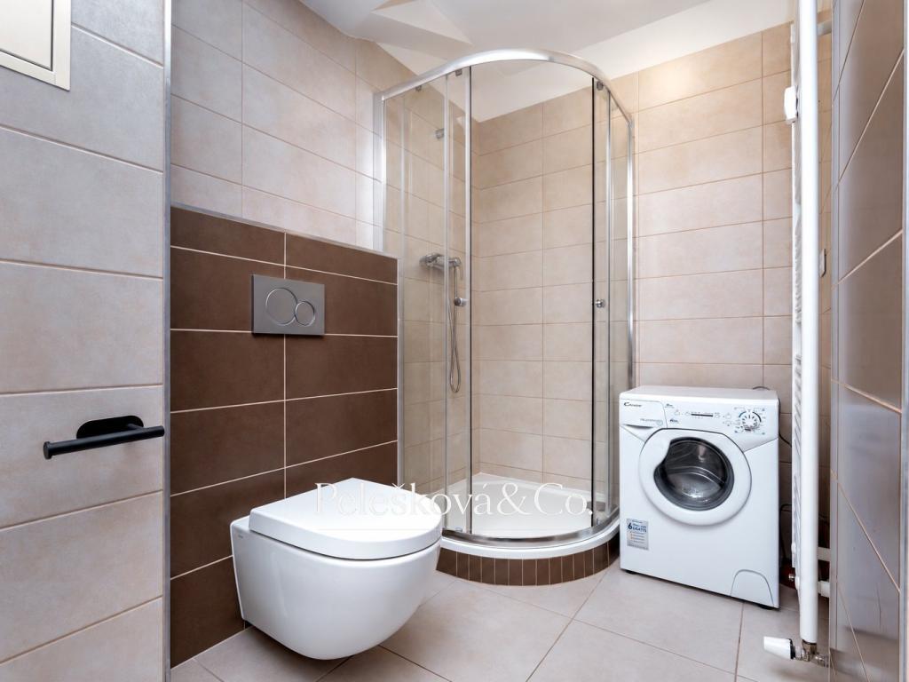 Pronájem bytu 1+kk 38 m2
