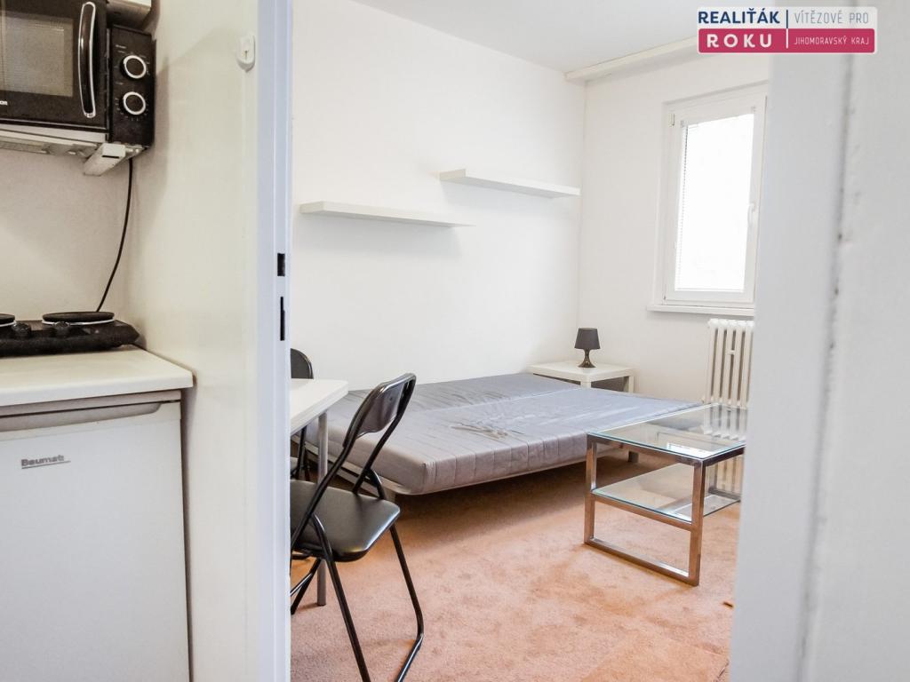 Pronájem bytu 1+kk 18 m2