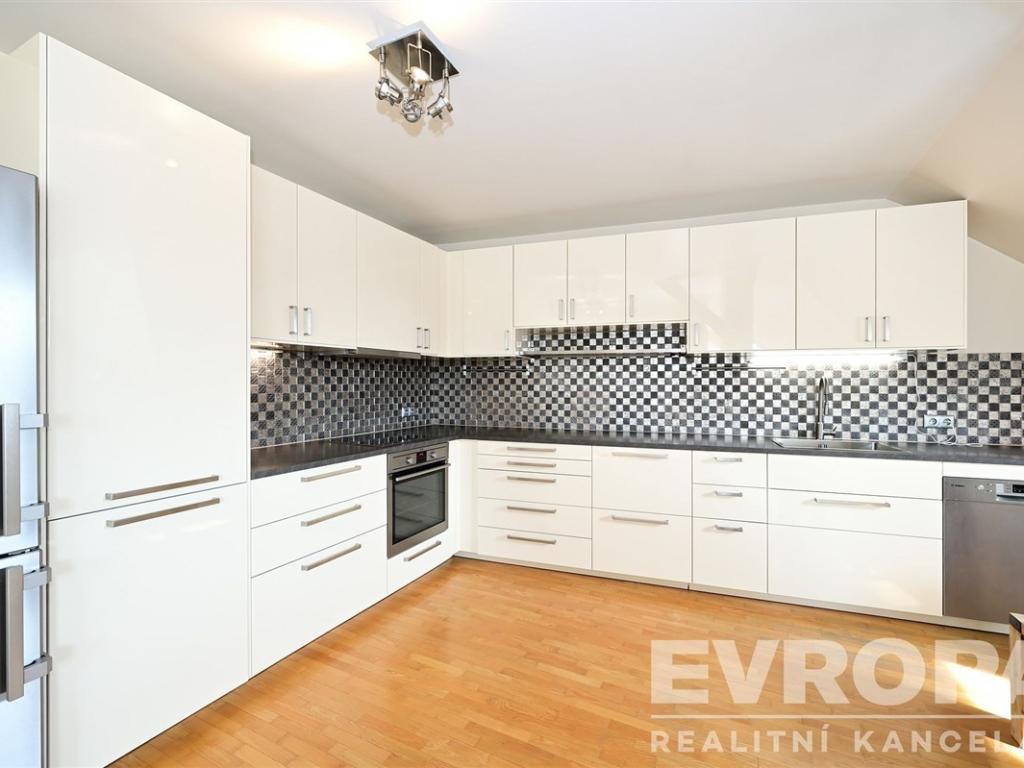 Pronájem bytu 2+kk 105 m2