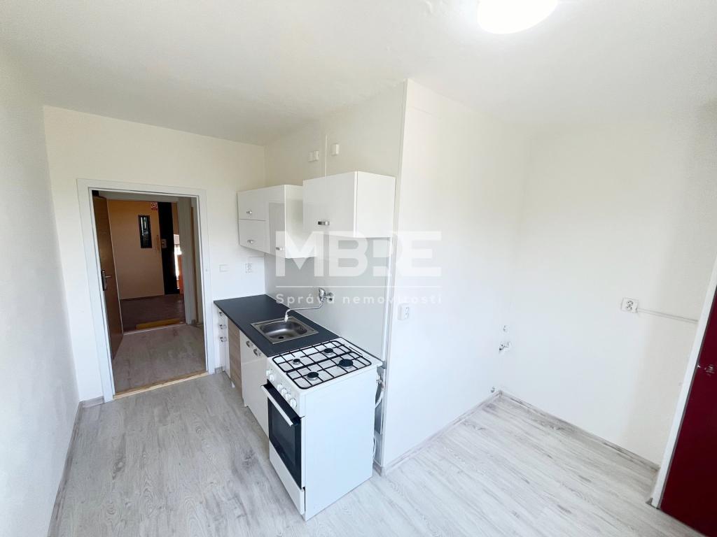 Pronájem bytu 1+1 39 m2