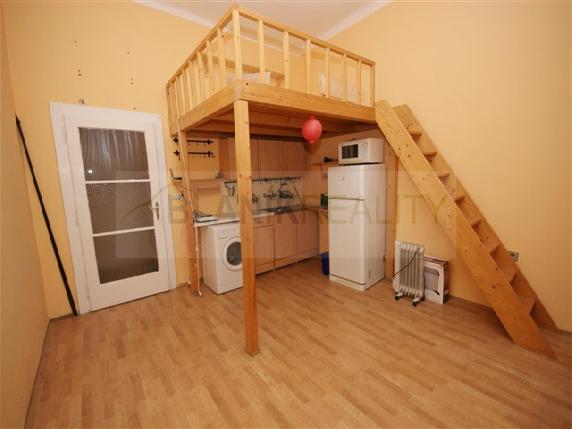 Pronajem bytu garsonka 25 m2