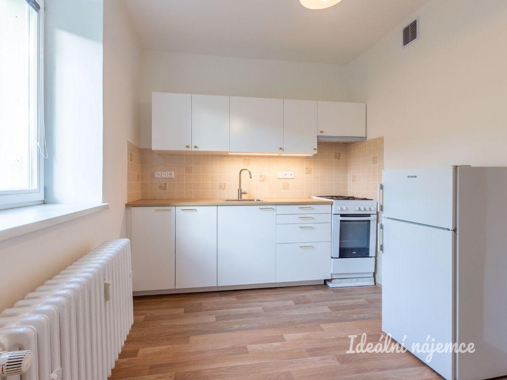 Pronájem bytu 2+1 68 m2