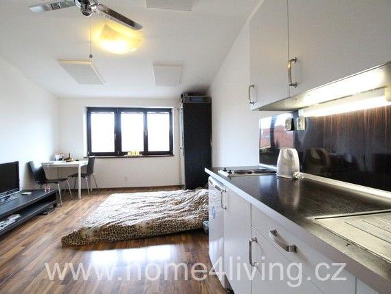 Pronájem bytu 2+kk 62 m2