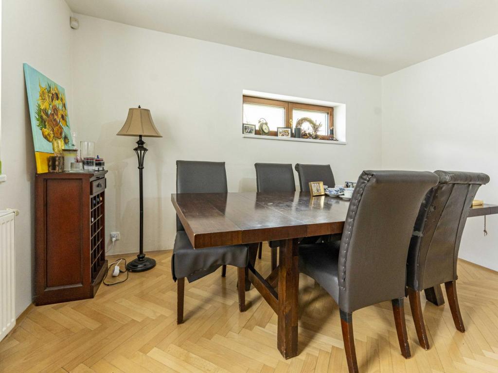 Pronájem domu 262 m2