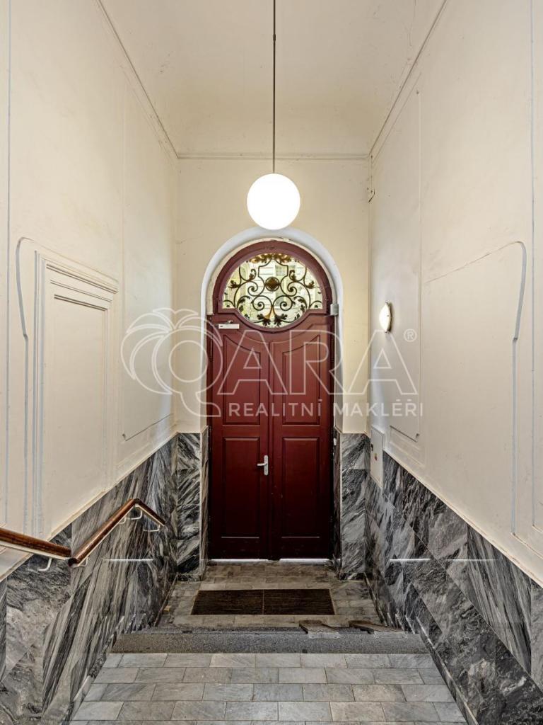 Pronájem bytu 2+kk 76 m2, Praha – náhled fotky 18
