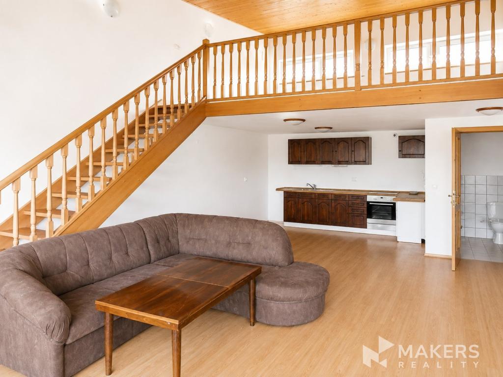 Pronájem bytu atypický 160 m2