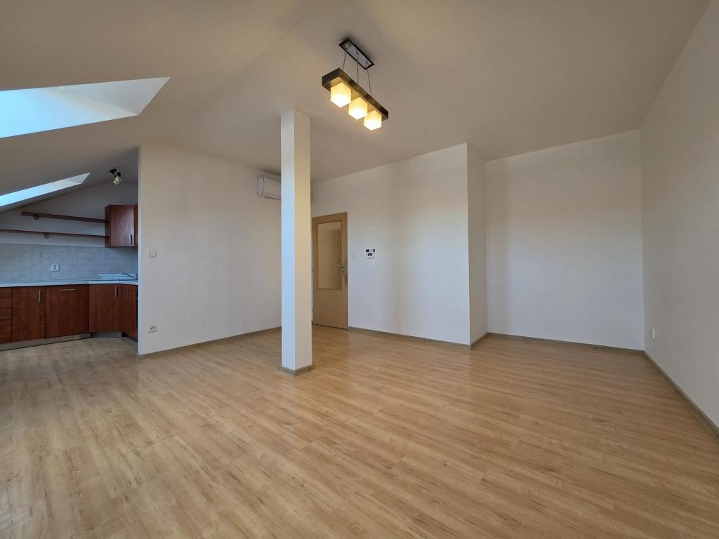 Listing 4