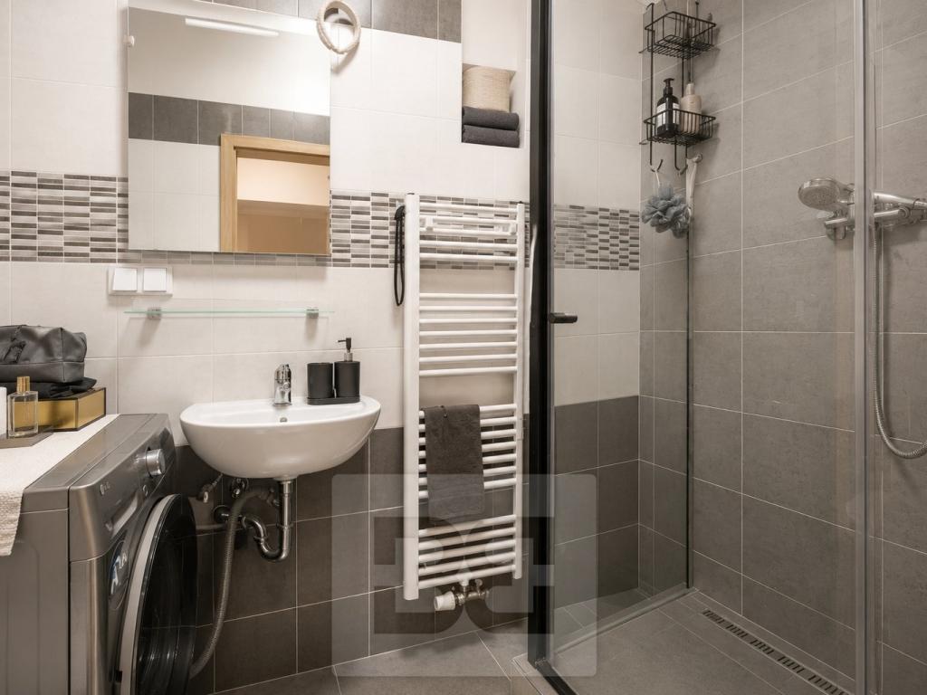 Prodej bytu 4+kk 88 m2, Praha – náhled fotky 9
