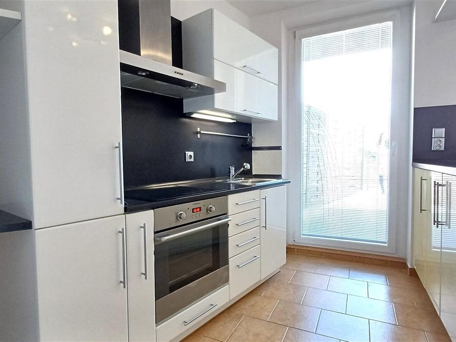 Pronájem bytu 2+kk 55 m2