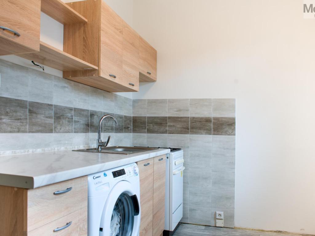 Pronájem bytu 2+1 56 m2