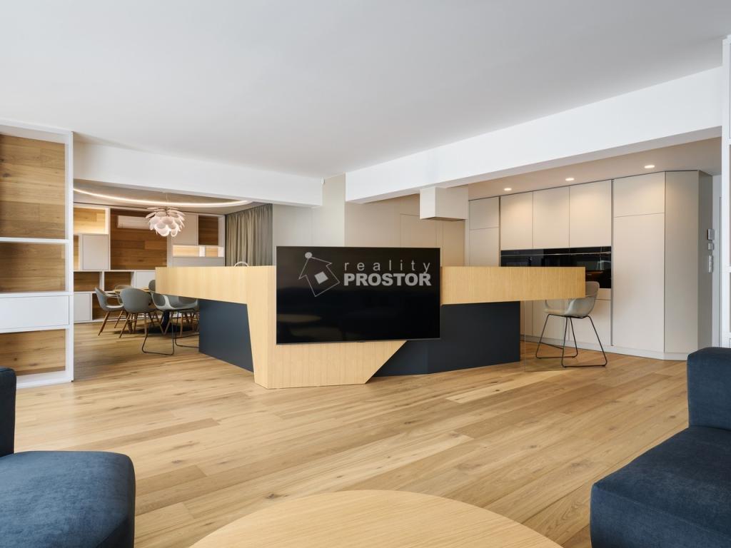 Pronájem domu 433 m² – pohled 4