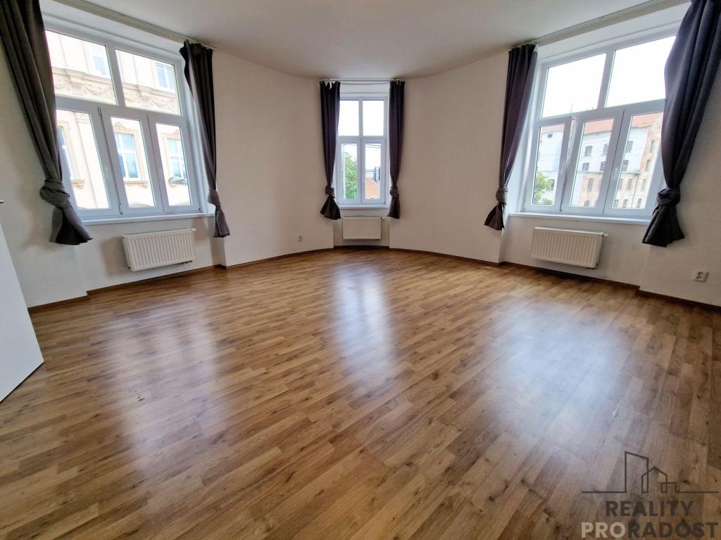 Pronájem bytu 3+kk 67 m2