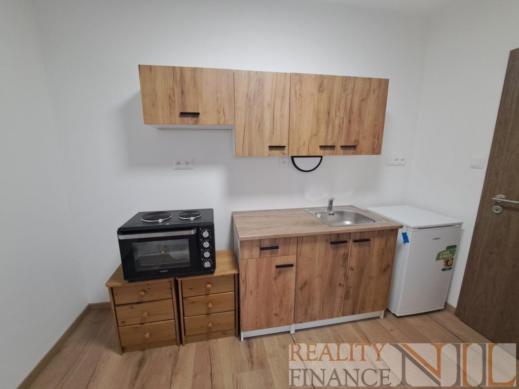 Pronájem bytu 1+kk 27 m2