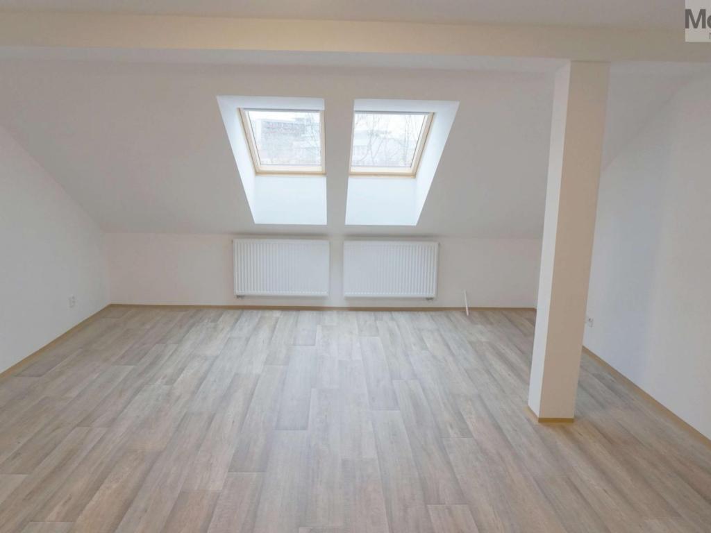 Pronájem bytu 3+kk 64 m2